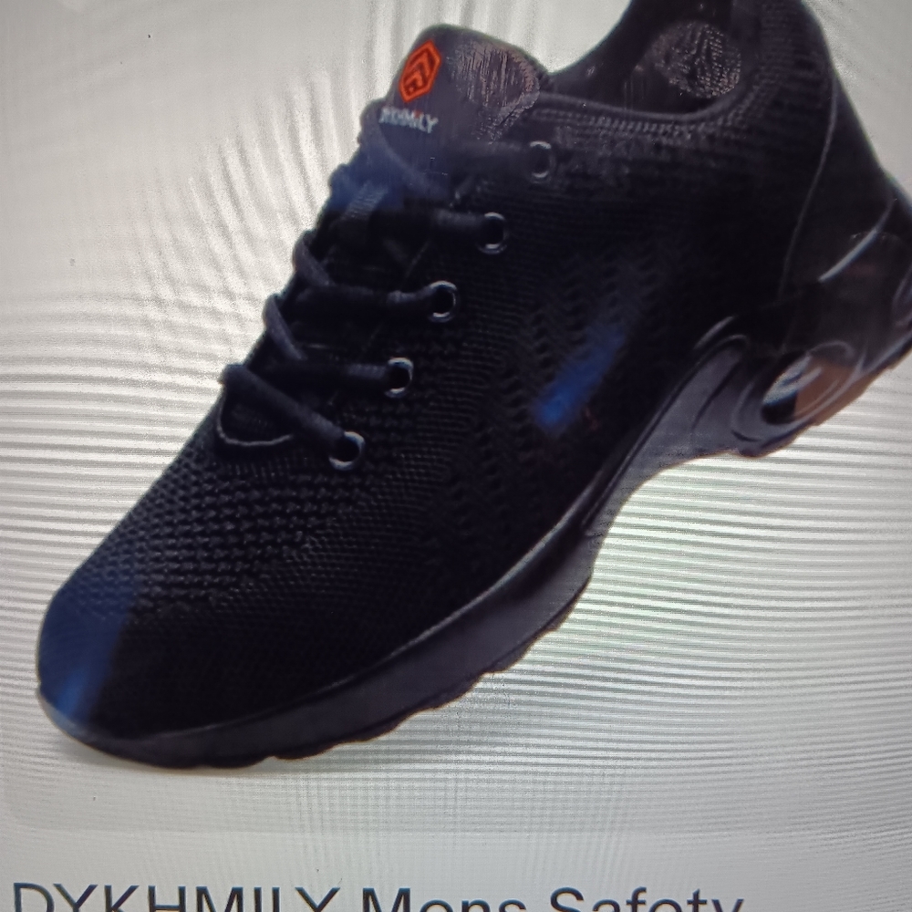 Shoes - Picture 3 of 4